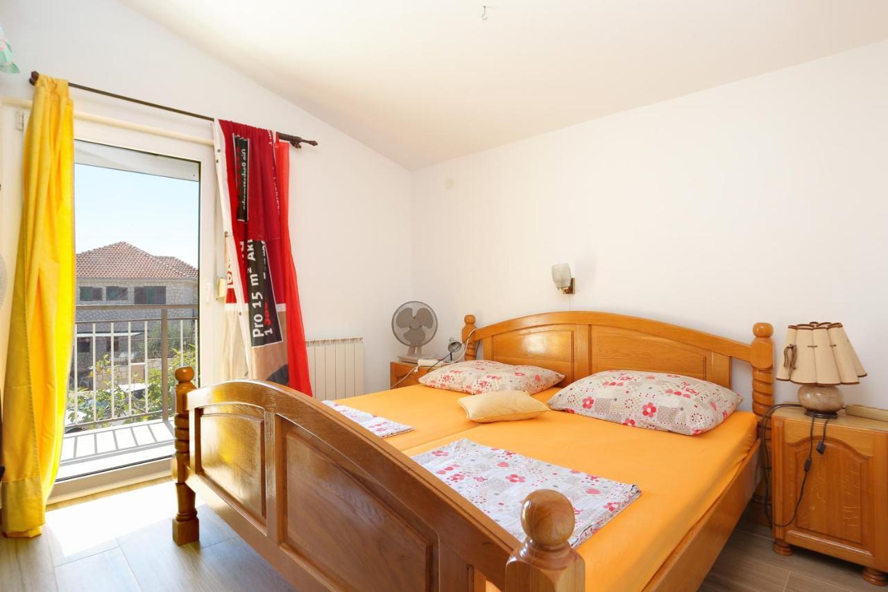 Apartments By The Sea Businci, Ciovo - 9450 Trogir Exterior photo