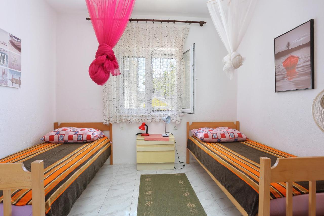 Apartments By The Sea Businci, Ciovo - 9450 Trogir Exterior photo